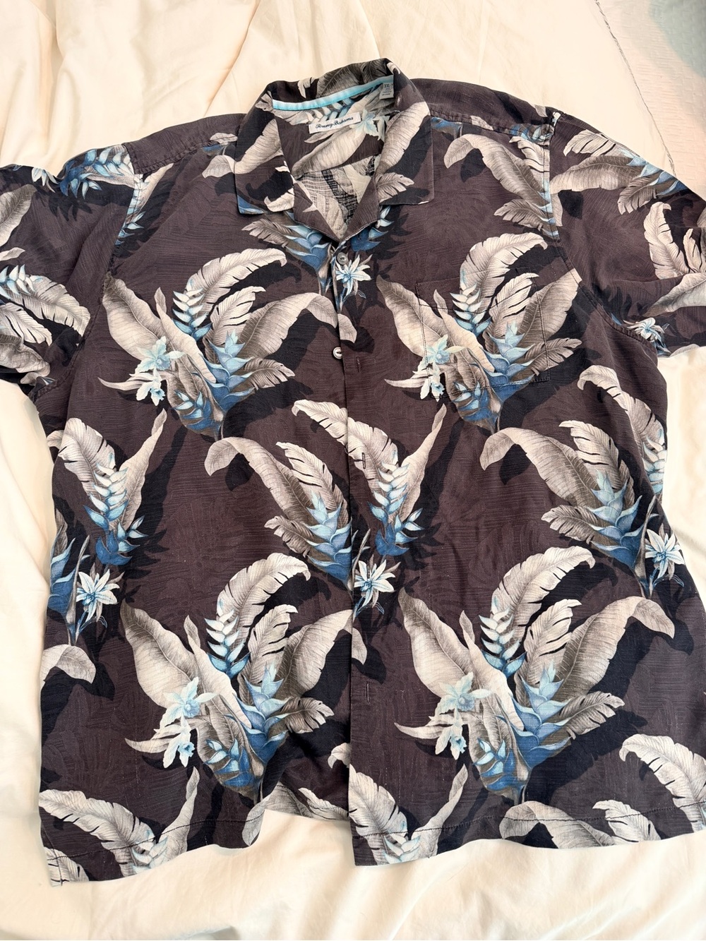 Tommy Bahama 100% Silk Black Floral & Blue Leaf Aloha Camp Shirt XXL